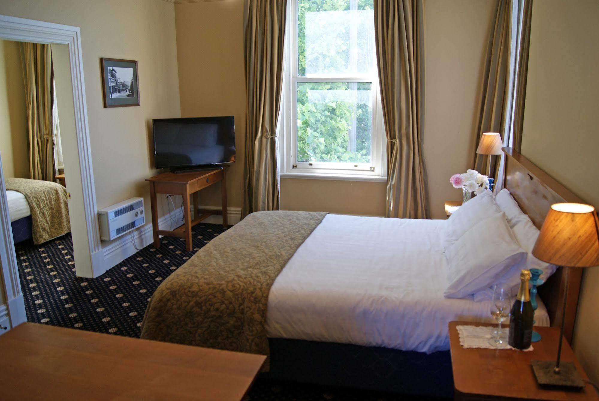 Highland House Boutique Hotel Dunedin Exteriér fotografie